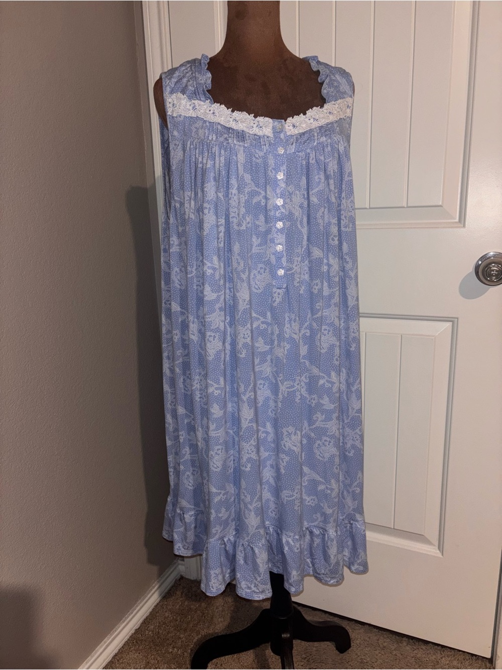 Eileen West Light Blue Floral Lace Trim Nightgown XL